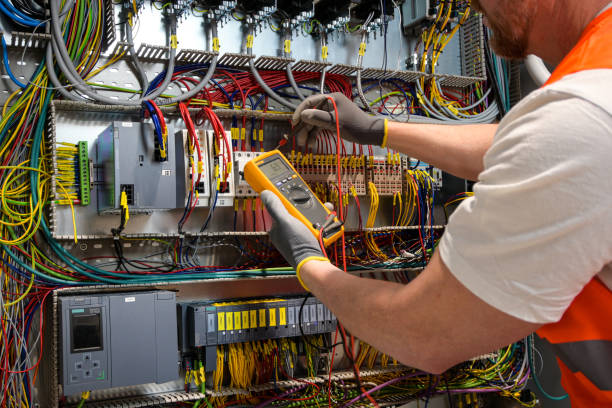 Best Circuit Breaker Repair  in Eastwood, MI